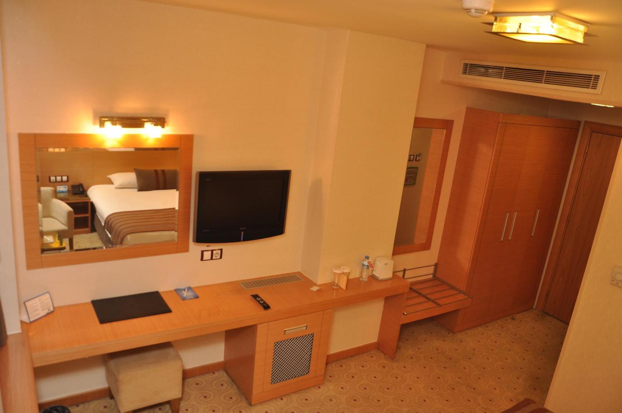 Gaziantep Plaza Hotel Kamer foto